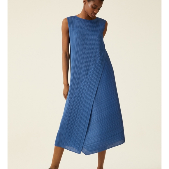 Issey Miyake Dresses & Skirts - ISSEY MIYAKE PLEATS PLEASE Dress
